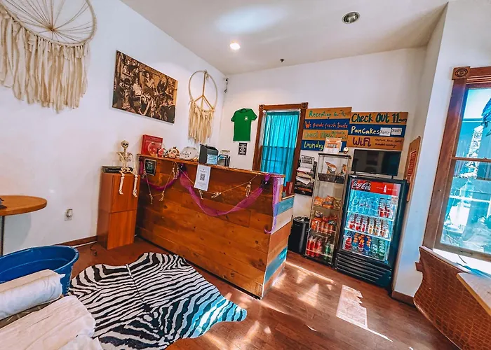 Ith San Diego Adventure Hostel (Adults Only)