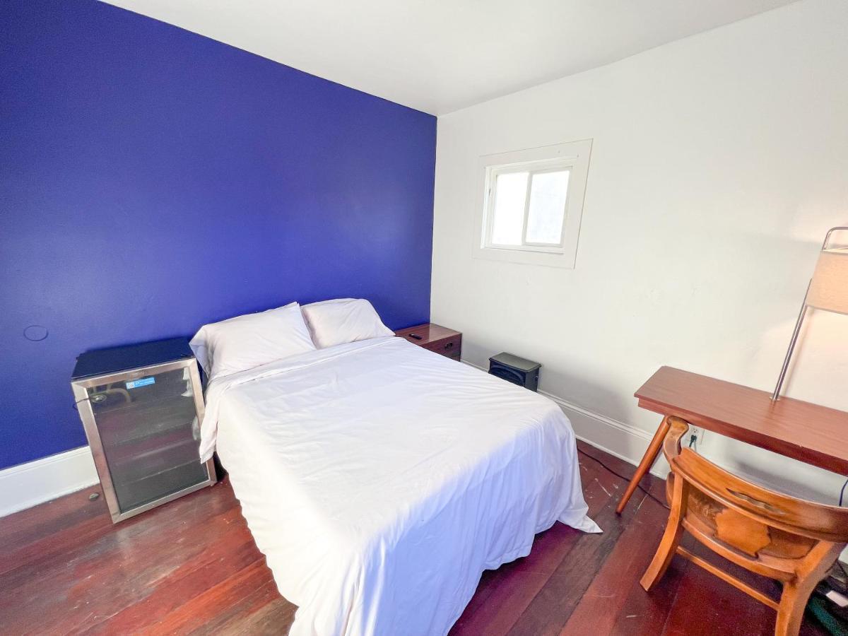 Ith Adventure (adults Only) Albergue